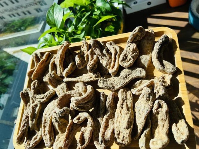 雪域高原孕育珍品藏天麻，高海拔生态好食材，营养醇厚地道滋