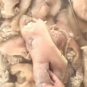 白水全熟猪头肉，带核桃带拱嘴