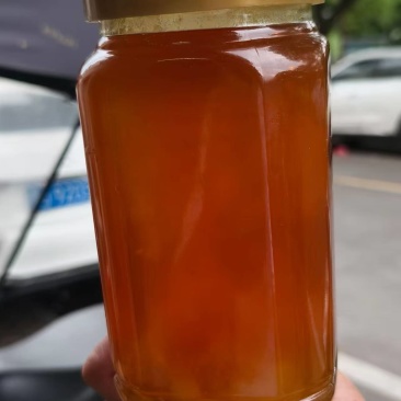 业余养的中蜂蜜，一年只取一次的白花蜜