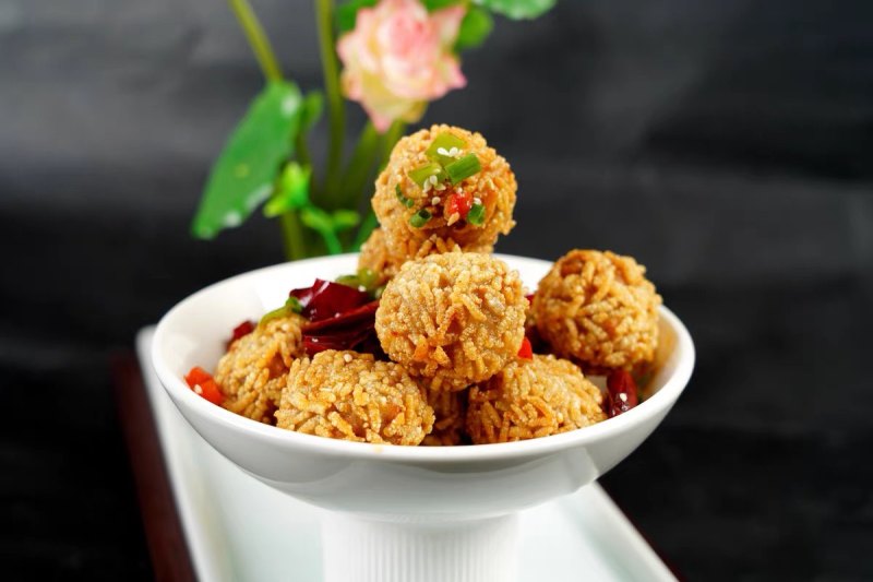 湖北人记忆里的蒸菜之光｜手作珍珠藕丸糯到心巴✨