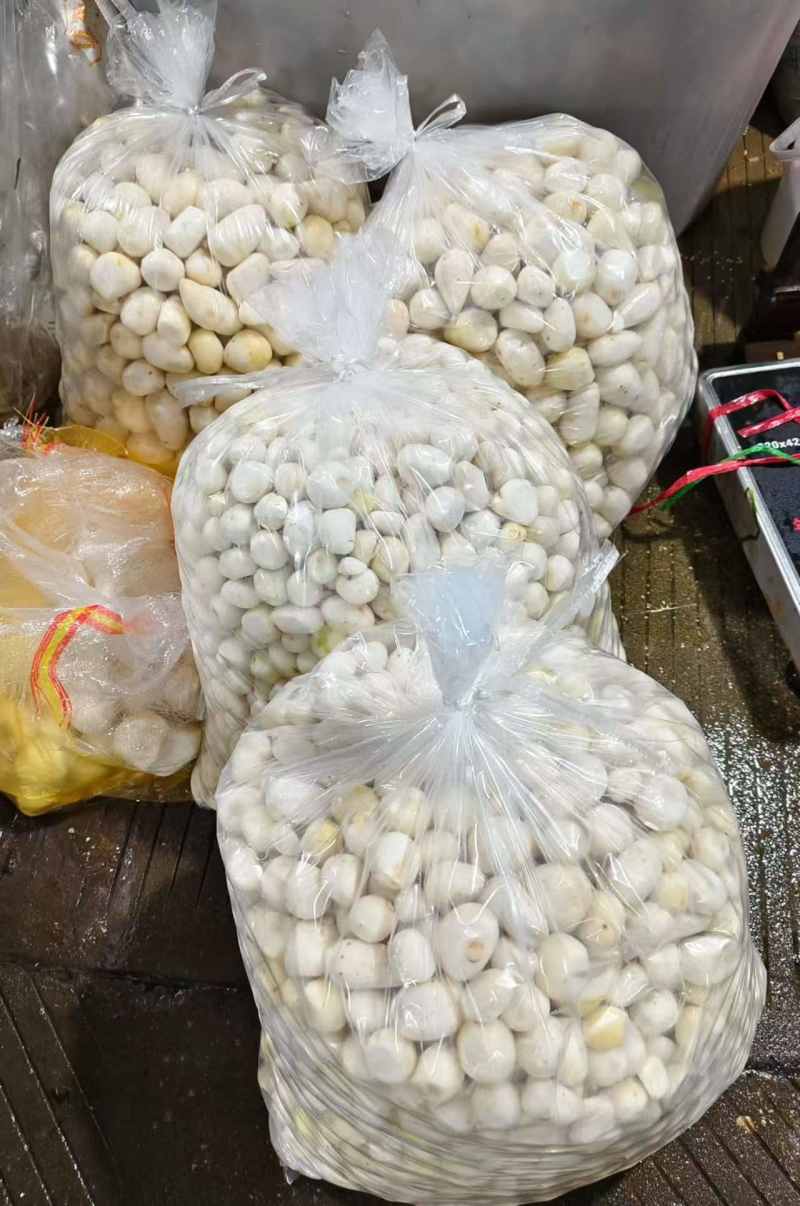 去皮芋仔