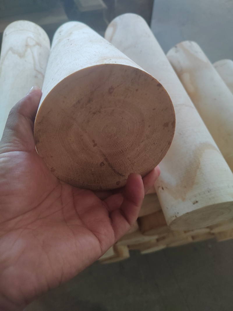 白蜡木衣帽架半成品圆棒加工，大量有货，欢迎各位老板咨询