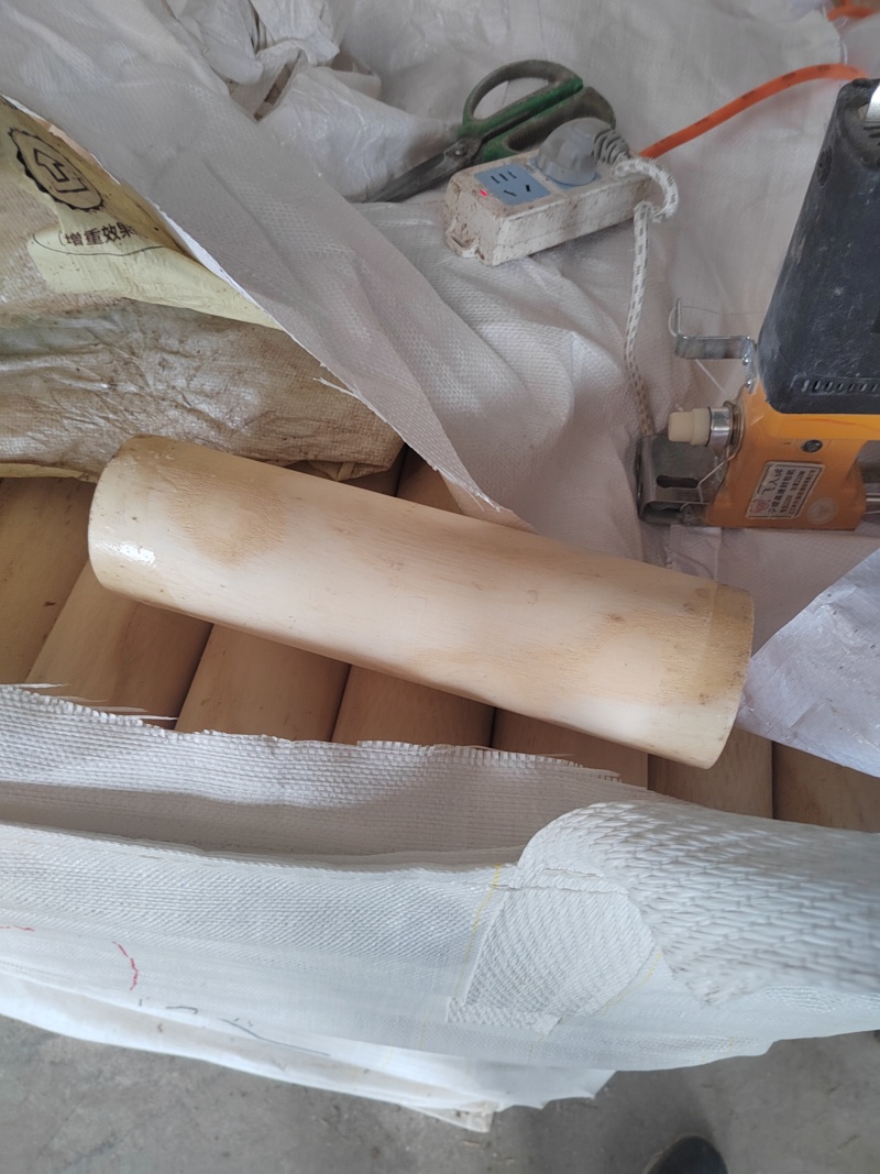 白蜡木衣帽架半成品圆棒加工，大量有货，欢迎各位老板咨询