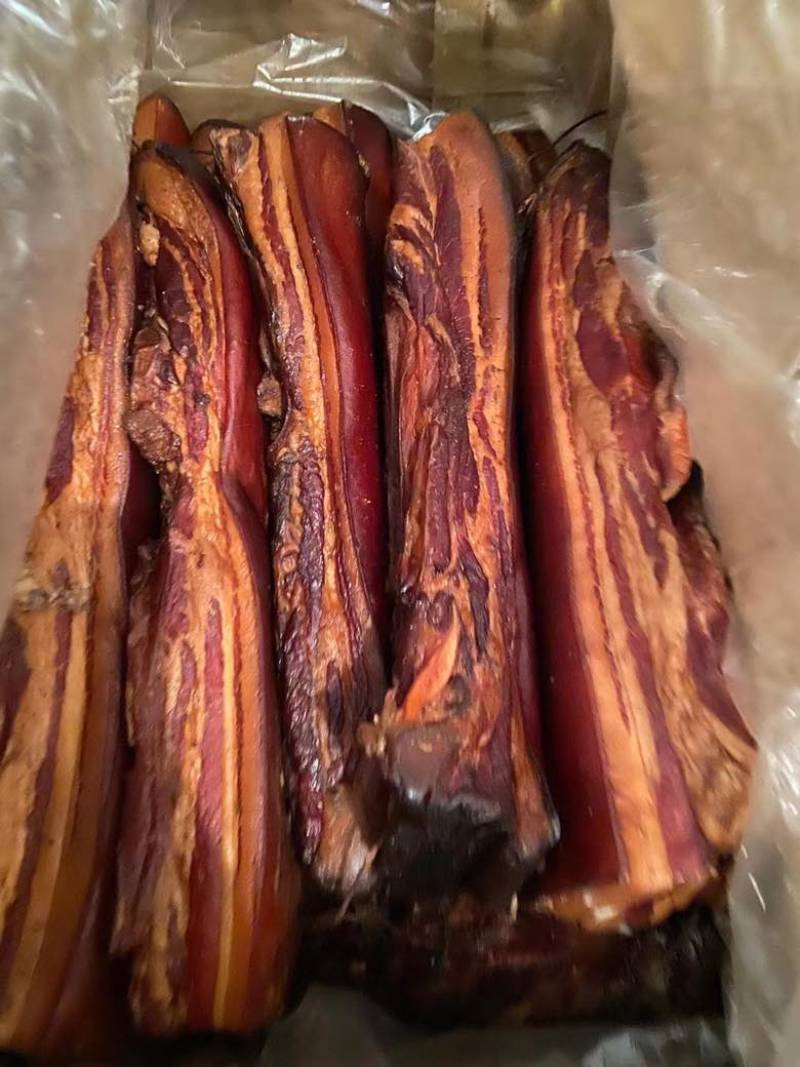 高品质腊肉正规货源无任何添加剂欢迎联系