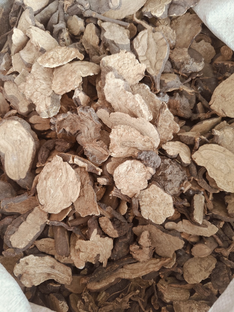 何首乌，各种规格，切片，切丁，手选货，统货。