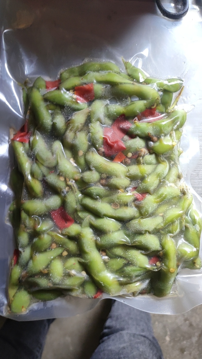 卤味毛豆，各种规格，全国发货，量大从优，欢迎致电