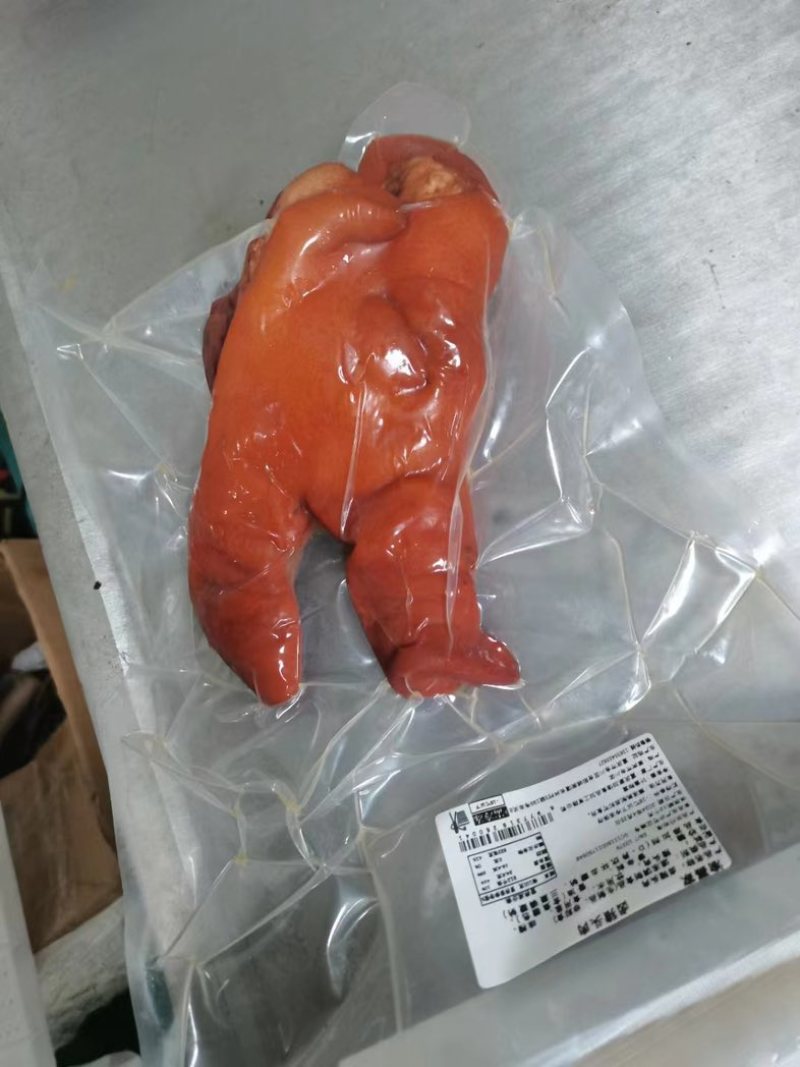 全熟猪头肉，干净无毛，大厂生产