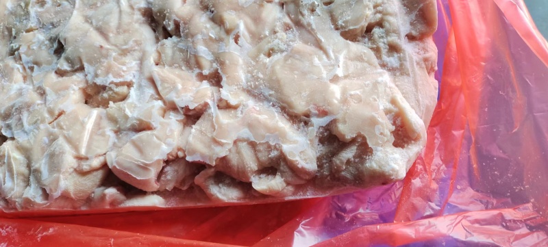 鸡胸碎肉