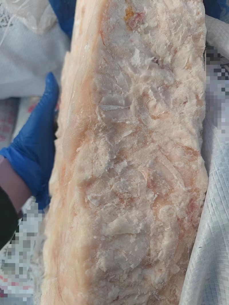 肉鸡板油