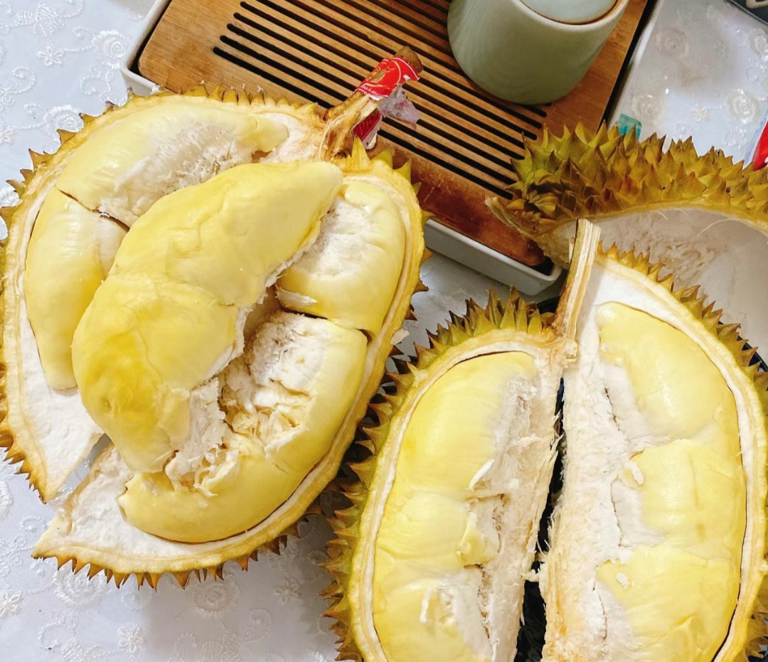 金枕头榴莲果肉特写