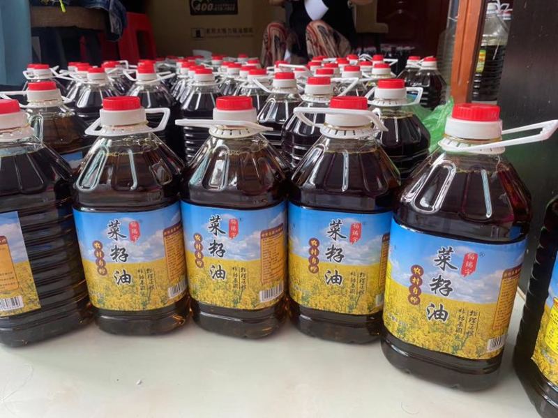 5升菜籽油一桶45元货到付款，农家自榨菜籽油菜籽油