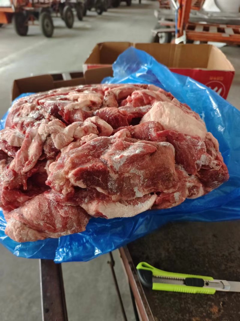 大块牛碎肉