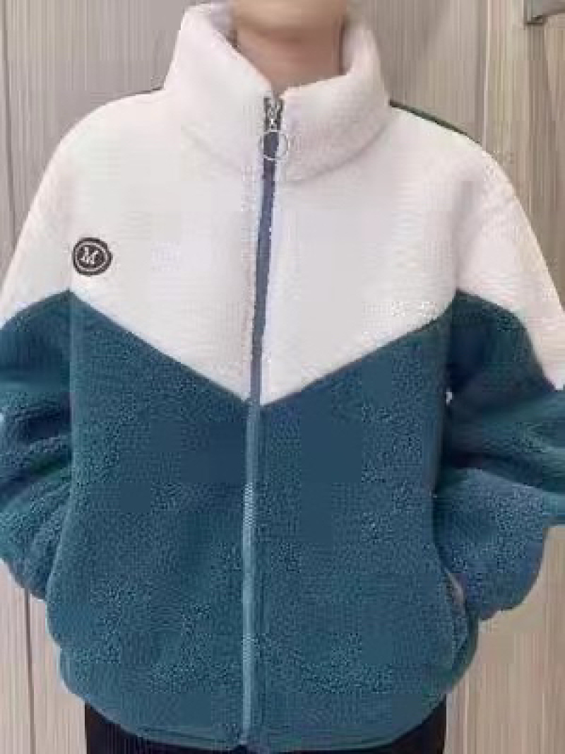 仿兔头颗粒绒外套