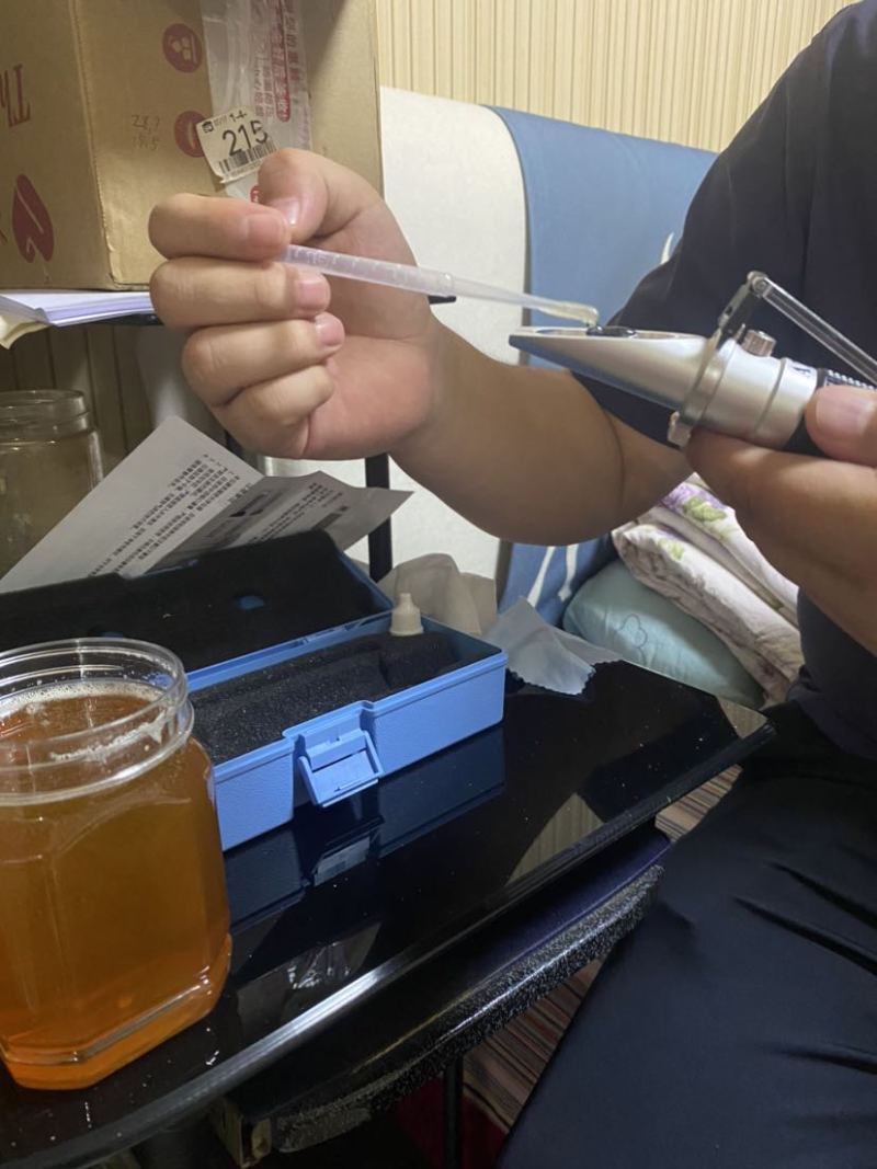 自家纯正天然土蜂蜜，无任何添加，保质保量，假一赔十，