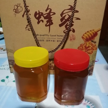 自家养的纯蜂蜜精品土蜂蜜量大从优欢迎来电咨询