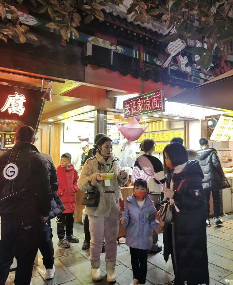 发光玩具气球，好卖特别好卖，适合广场公园夜市