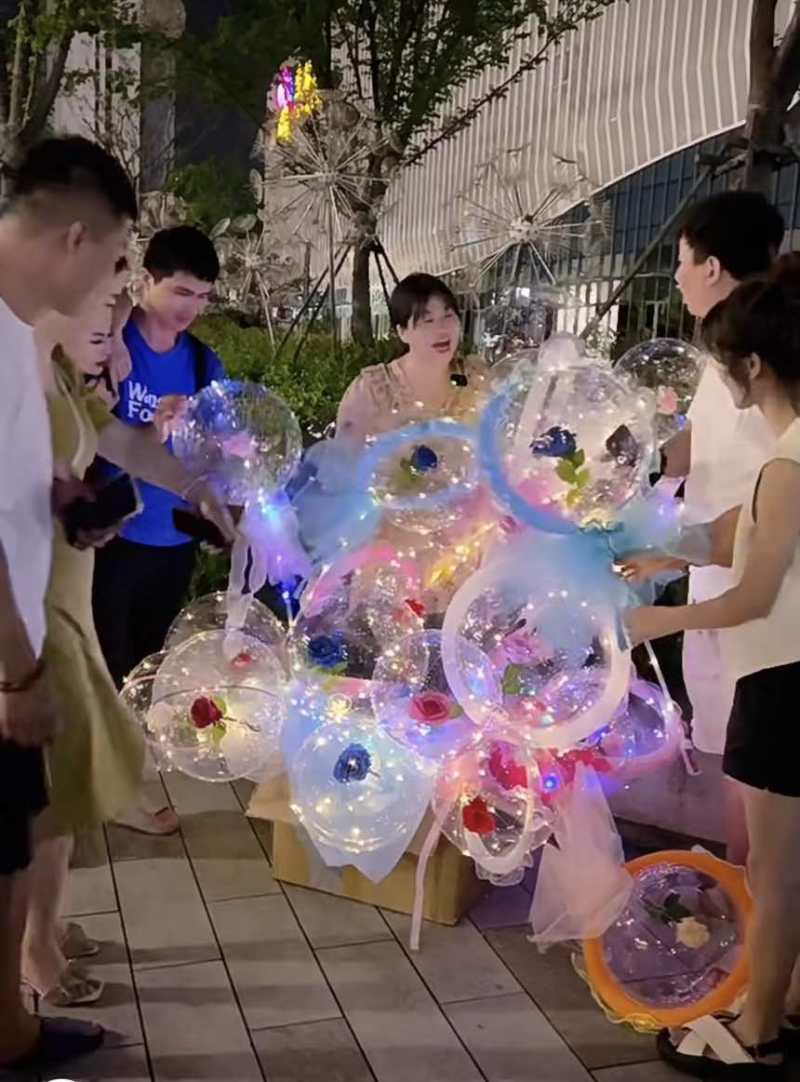 发光玩具气球，好卖特别好卖，适合广场公园夜市