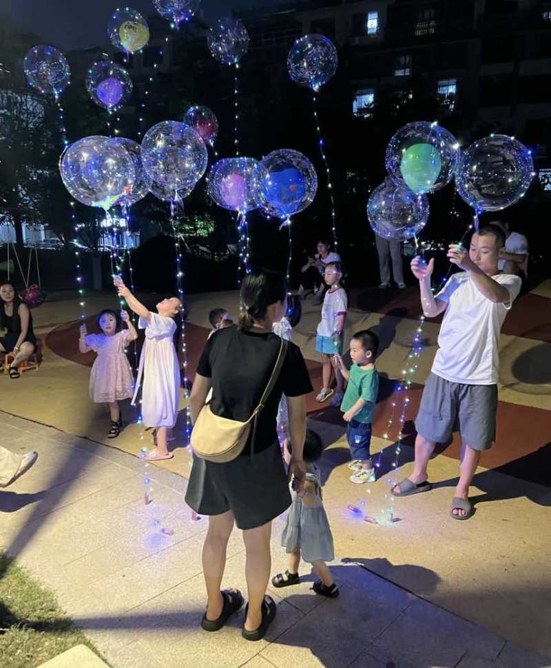 发光玩具气球，好卖特别好卖，适合广场公园夜市
