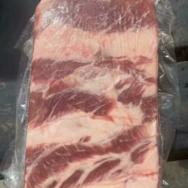 安格斯谷饲一号肥牛微调接近纯干