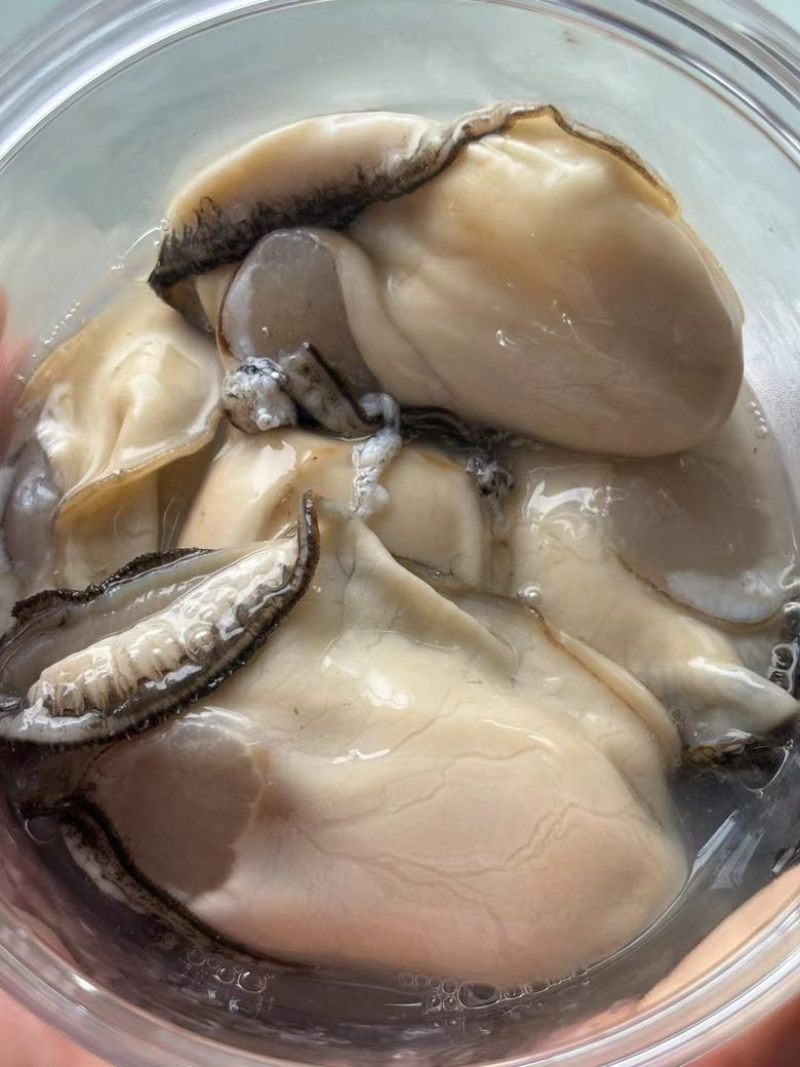 大中小规格蚝肉，大量供应