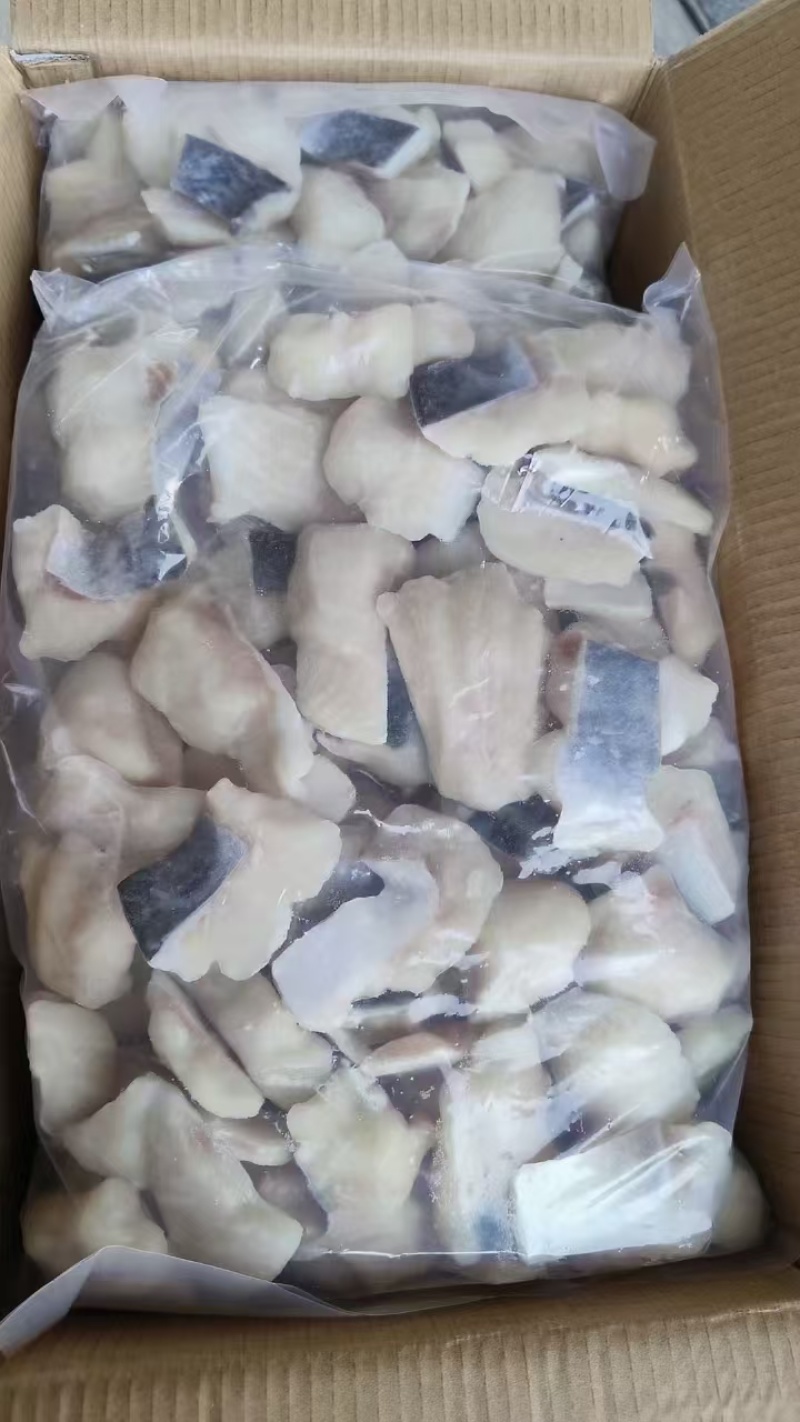 巴沙鱼片带皮去皮一件20斤