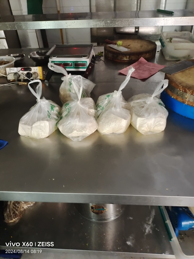 锅烧蒲包豆腐