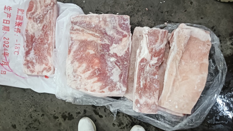 大块五花肉
