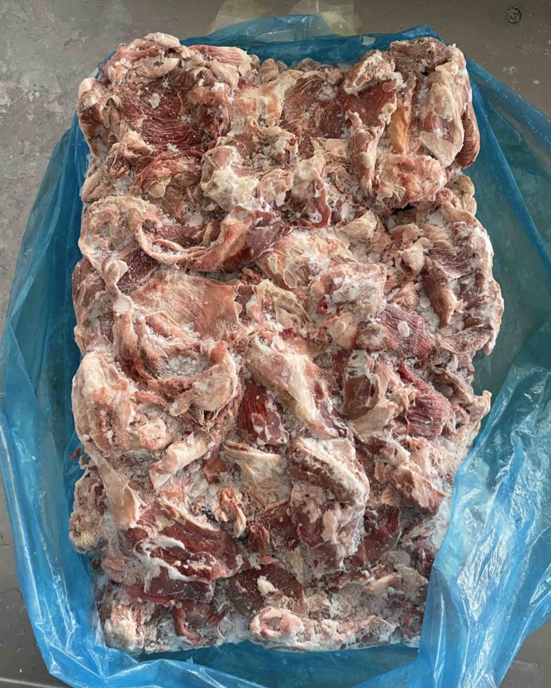 纯干羊肉常年出售欢迎全国各位老板考察合作