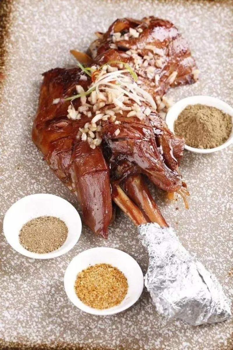 乳牛腿！现场实拍！