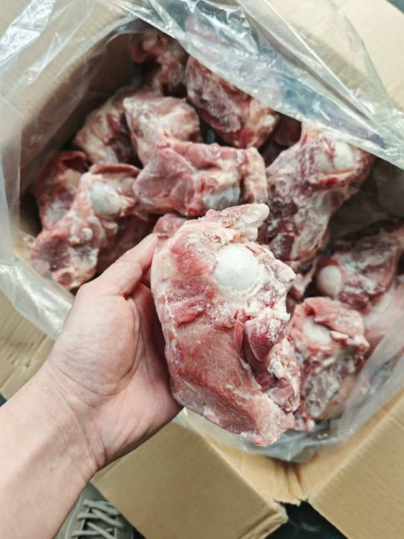 满肉棒骨带肉率80％，新货到，**推荐