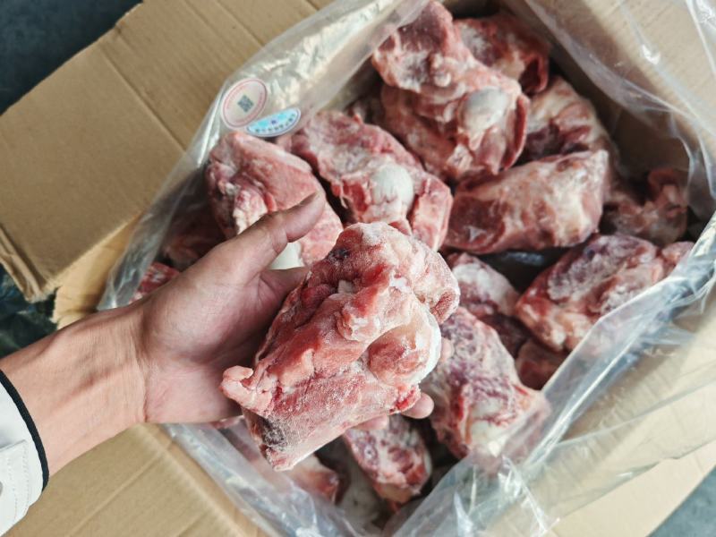 满肉棒骨带肉率80％，新货到，**推荐