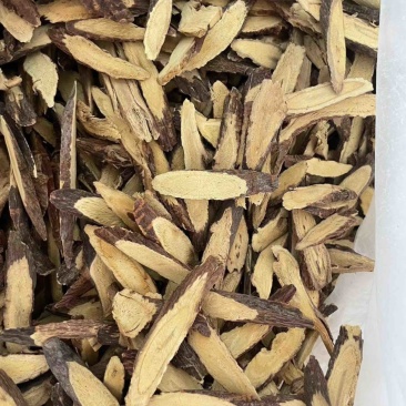 甘草斜片（柳叶片）各种规格齐全，一手货源，欢迎合作交流！！！