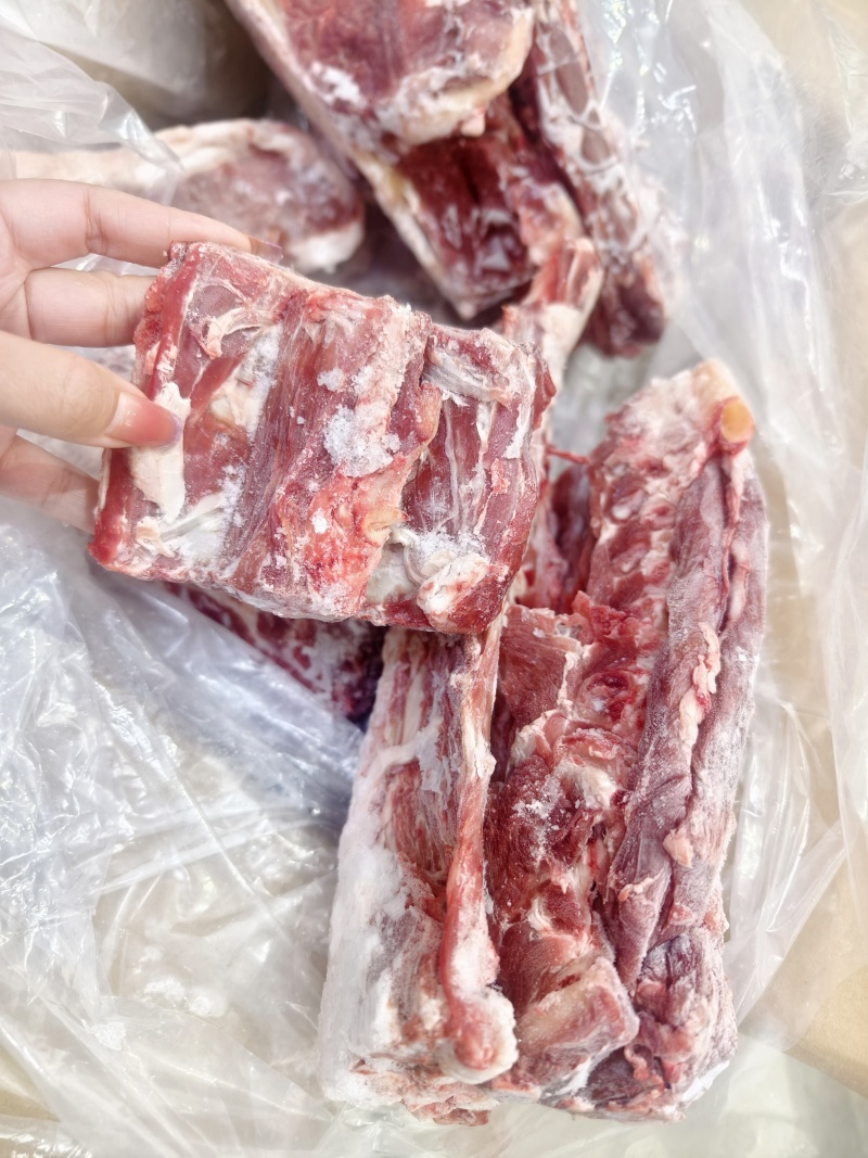 满肉羊蝎子