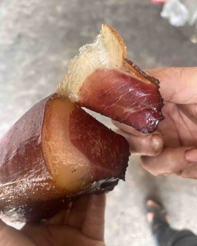 新鲜腊肉长期有货规格齐全放心选择正规货源