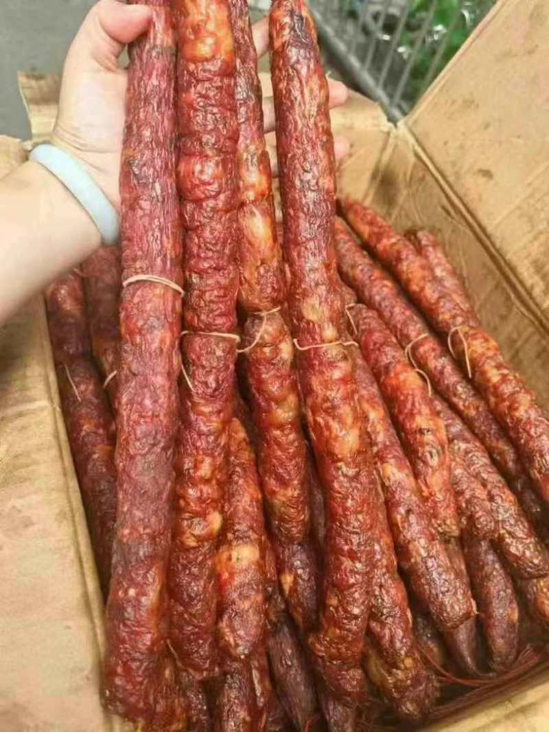 香肠腊肠川味特产腊味烟熏腊肉纯肉香肠现货供应下单秒发