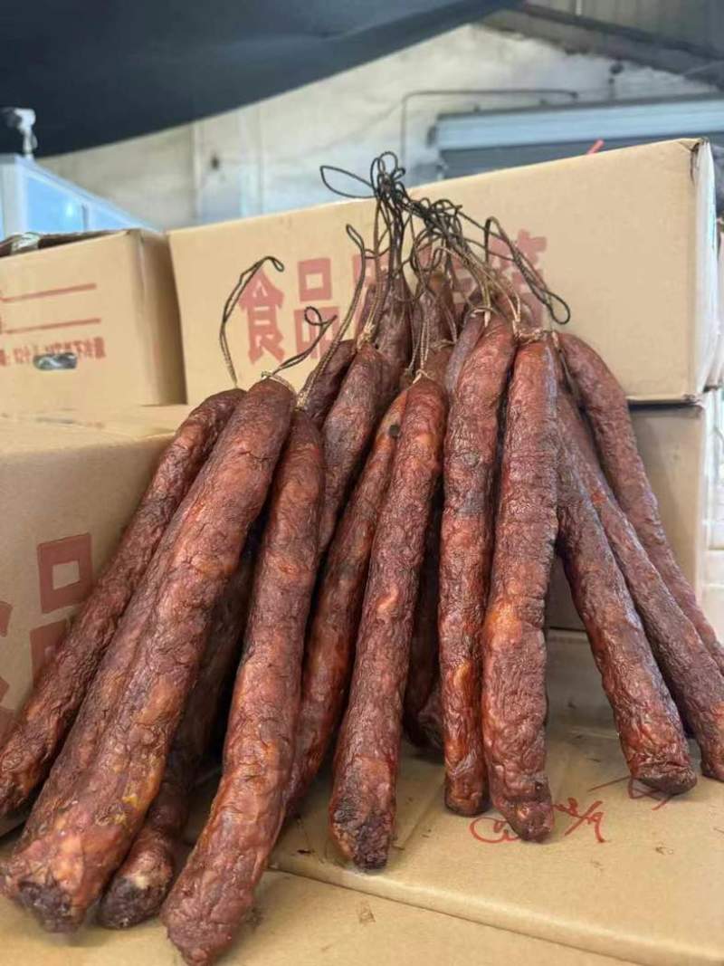 香肠腊肠川味特产腊味烟熏腊肉纯肉香肠现货供应下单秒发