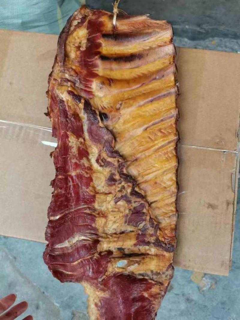 美味烟熏腊排骨腊肉长期稳定供应正规渠道货源厂家直销