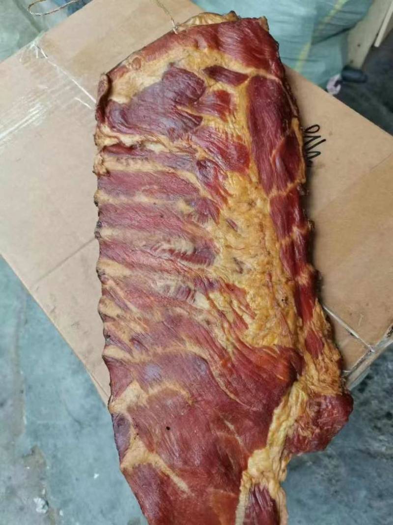 美味烟熏腊排骨腊肉长期稳定供应正规渠道货源厂家直销