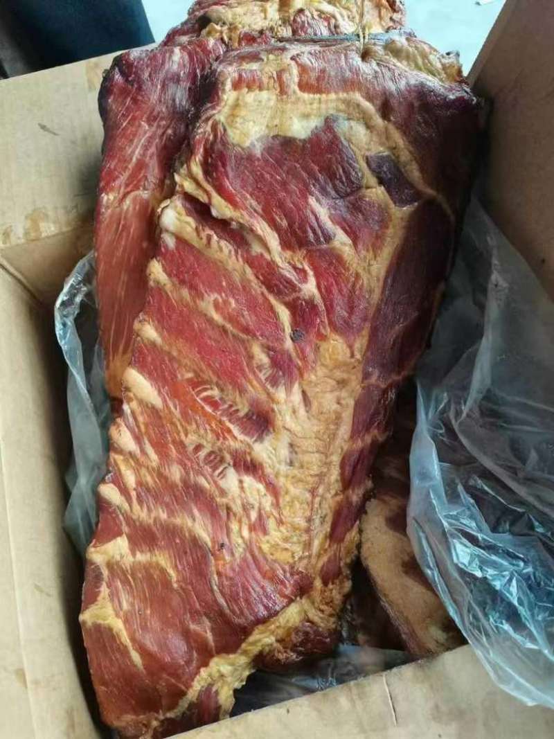 美味烟熏腊排骨腊肉长期稳定供应正规渠道货源厂家直销