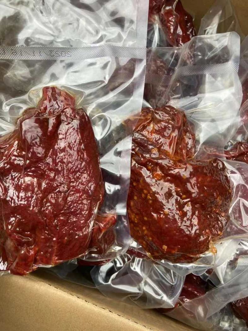 真空酱香肉一斤一包大量现货，地摊展会热卖产品厂家一手货源