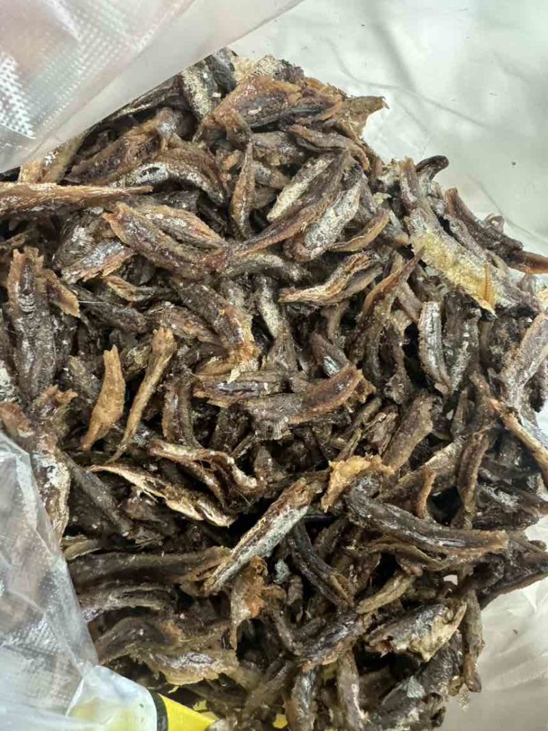 炸好的小鱼仔，可以直接吃