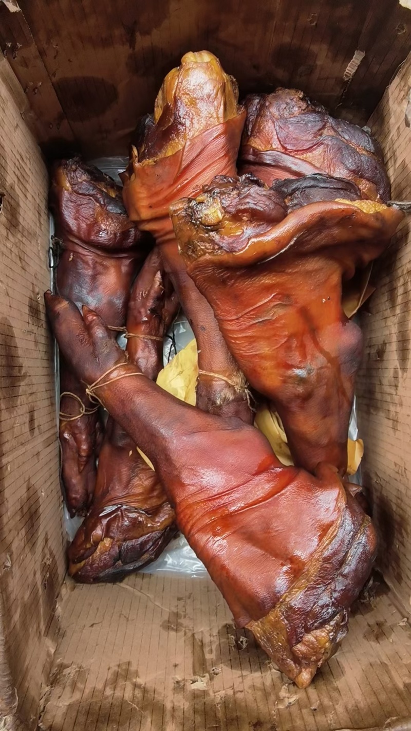 湖南手工烟熏腊猪腿