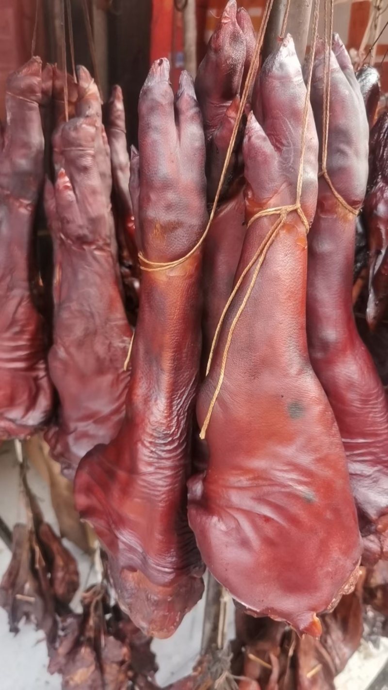 湖南手工烟熏腊猪腿