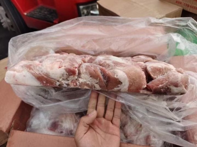 国产精碎肉，大块碎肉，规格齐全，专业猪副产批发
