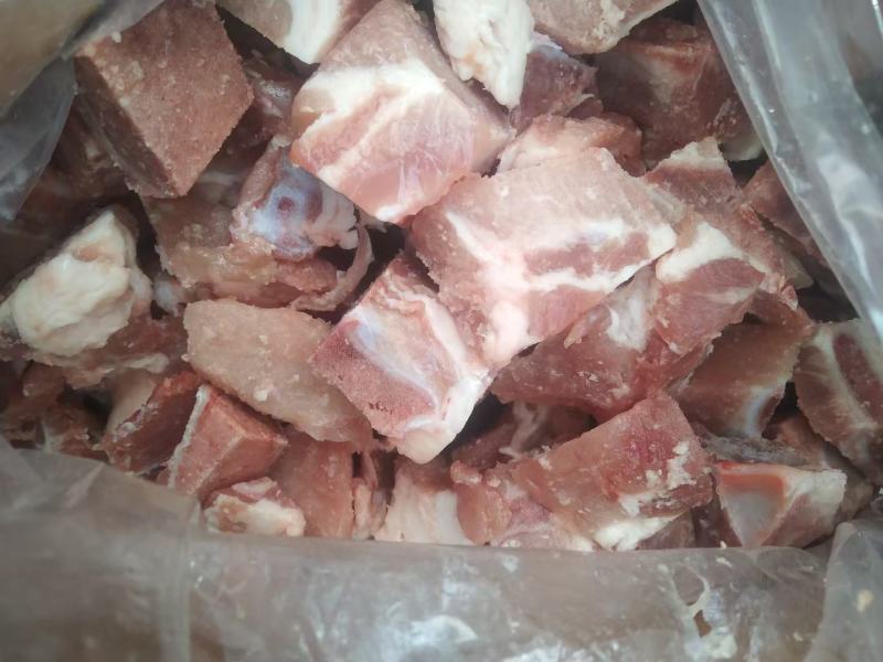 满肉排骨粒