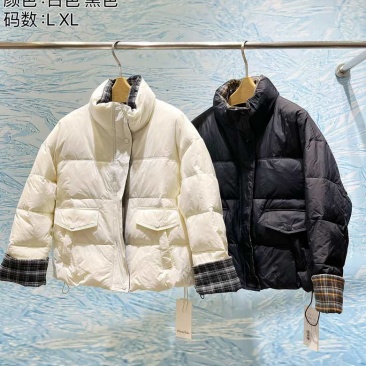 白鸭绒低价女士羽绒服，冬季冬天衣服保温出现必备！无理由退