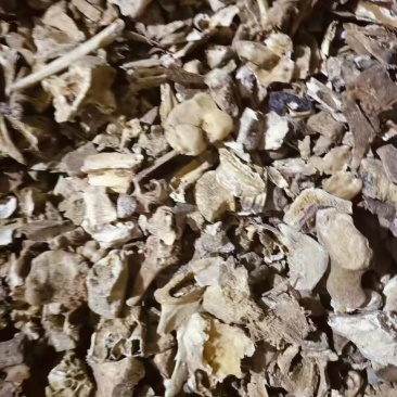 骨粉蛋白27脂肪13新鲜度80灰分45-50，水分7