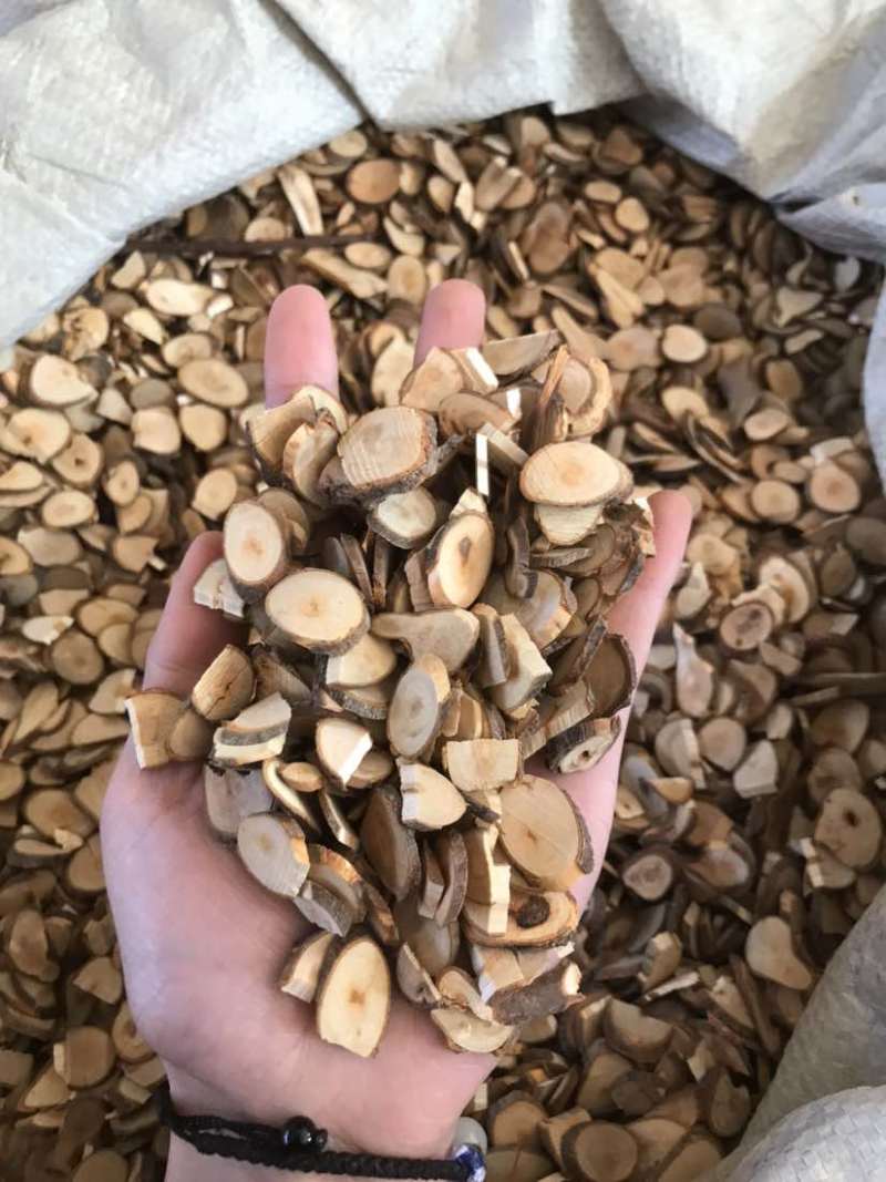 桂枝桂枝尖桂枝片无硫桂枝斜片味道浓郁量大从优欢迎