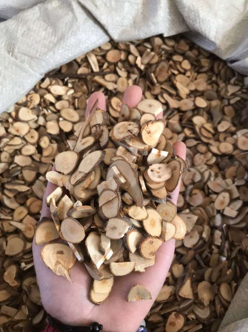 桂枝桂枝尖桂枝片无硫桂枝斜片味道浓郁量大从优欢迎
