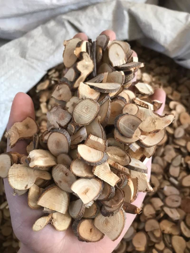 桂枝桂枝尖桂枝片无硫桂枝斜片味道浓郁量大从优欢迎